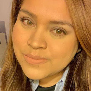 Meet your Posher, Azalia